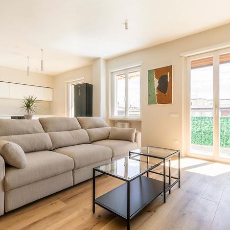 La Dolce Vita - Sunny Penthouse Trastevere Station 100Sqm Рим Экстерьер фото