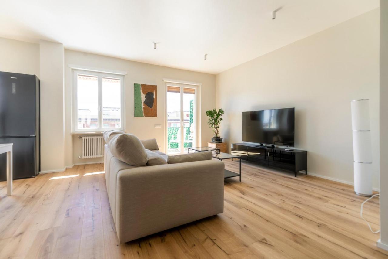 La Dolce Vita - Sunny Penthouse Trastevere Station 100Sqm Рим Экстерьер фото