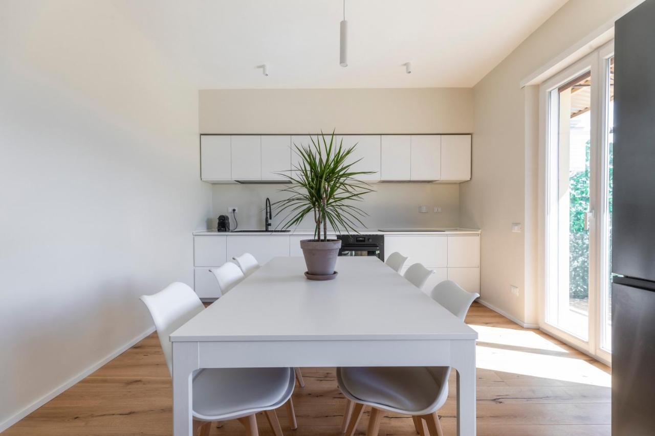 La Dolce Vita - Sunny Penthouse Trastevere Station 100Sqm Рим Экстерьер фото