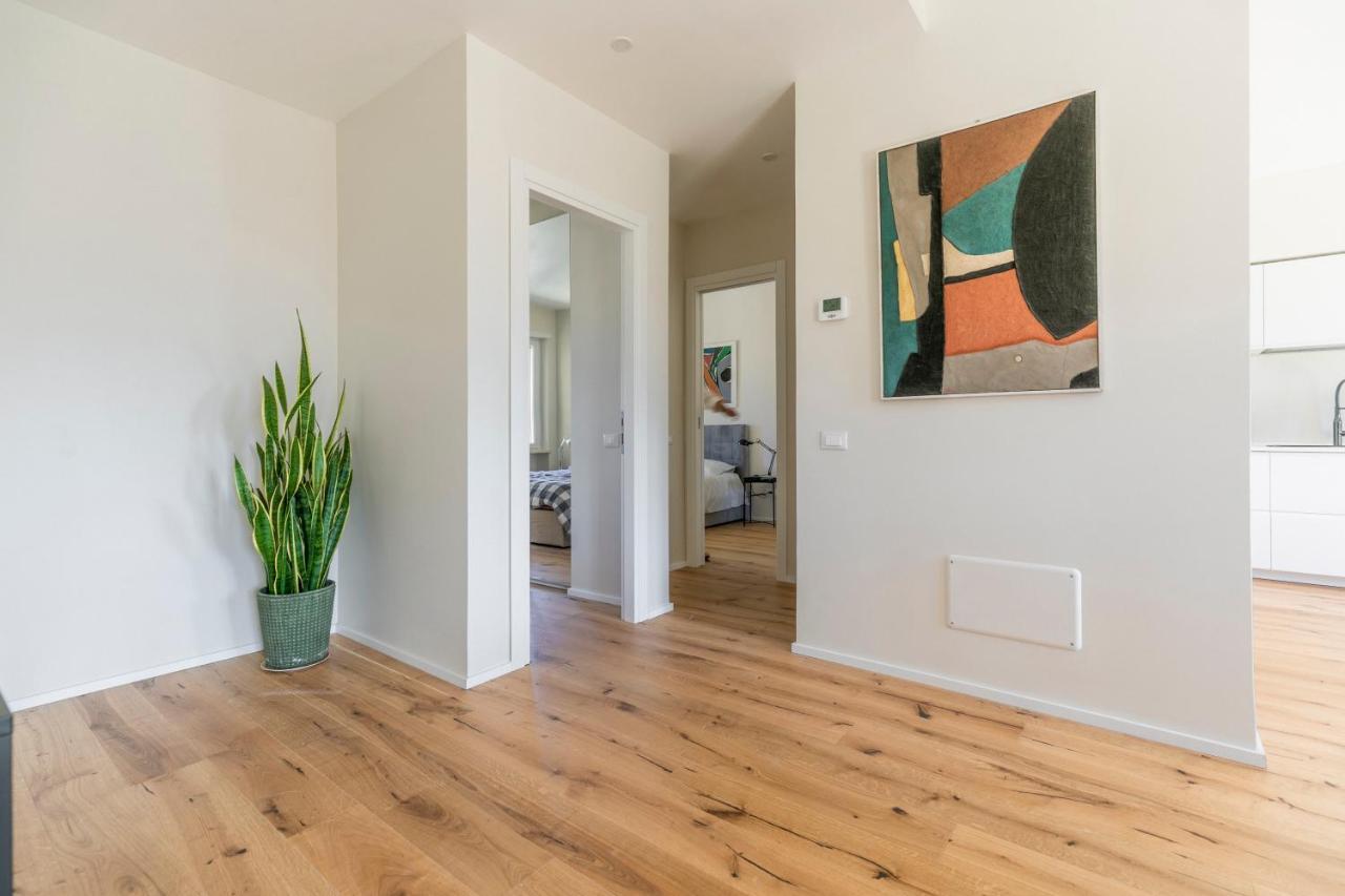 La Dolce Vita - Sunny Penthouse Trastevere Station 100Sqm Рим Экстерьер фото