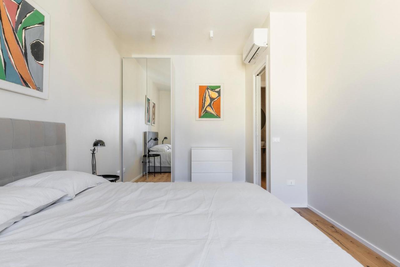 La Dolce Vita - Sunny Penthouse Trastevere Station 100Sqm Рим Экстерьер фото