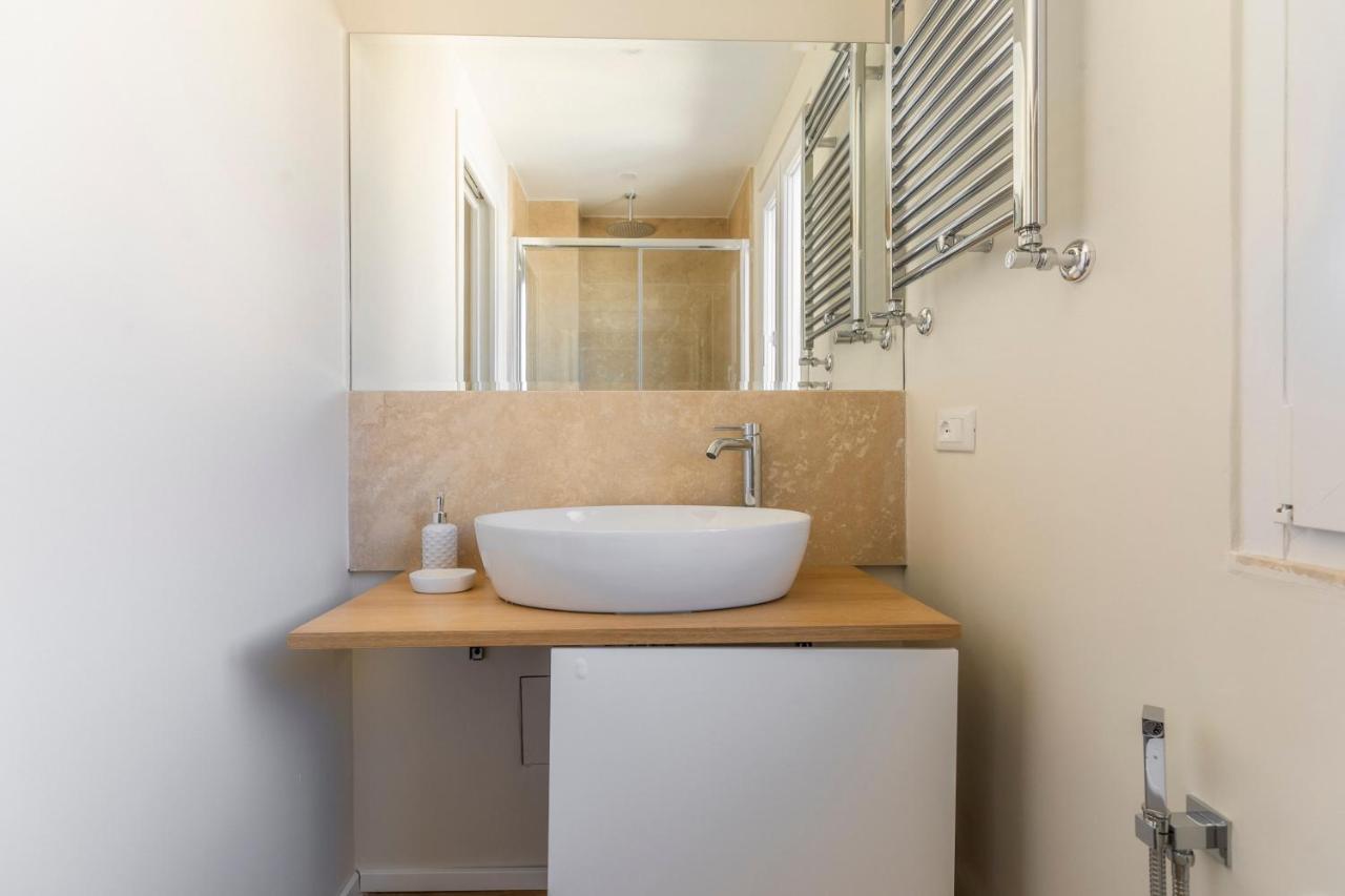 La Dolce Vita - Sunny Penthouse Trastevere Station 100Sqm Рим Экстерьер фото